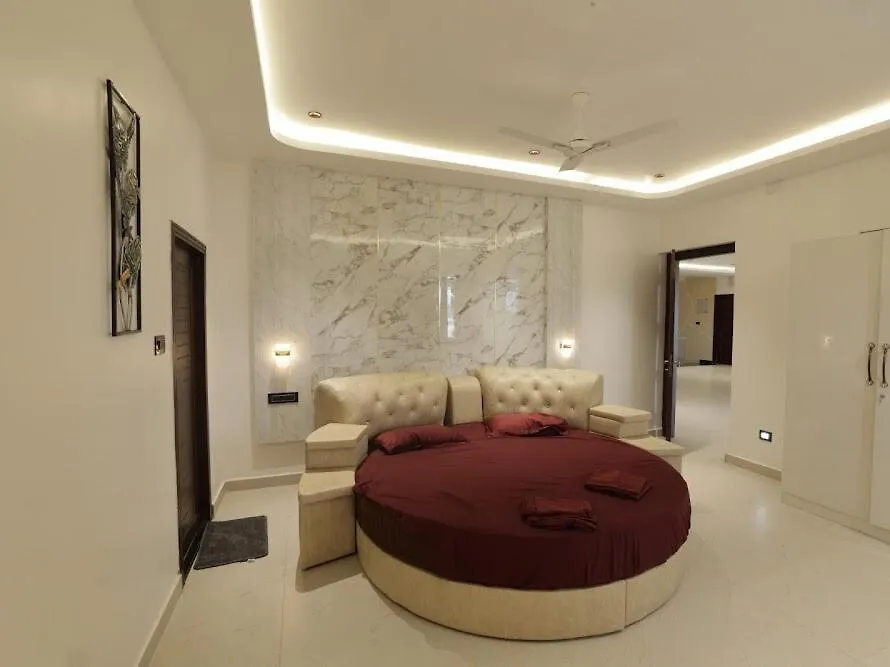 Luxury Beach Villa Kovalam