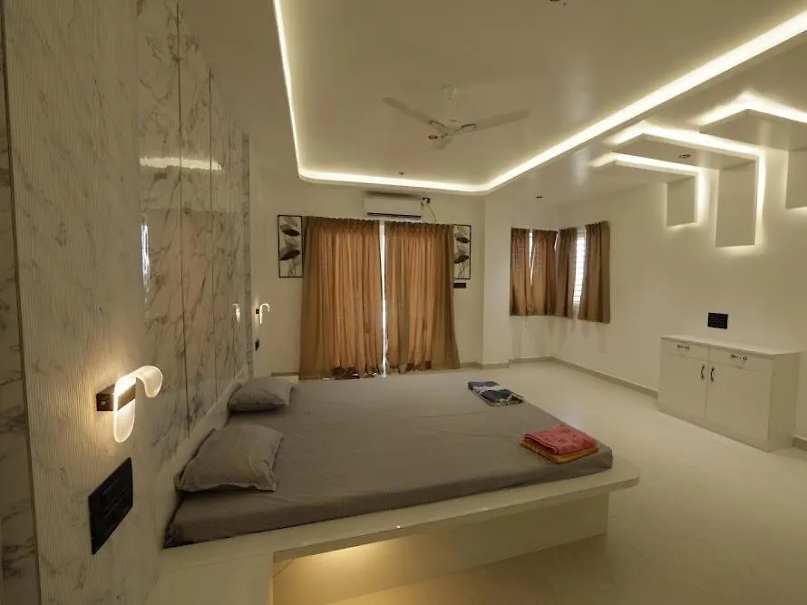 Luxury Beach Villa Kovalam
